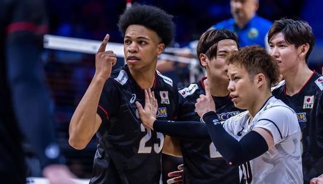 第二名需要, 国队