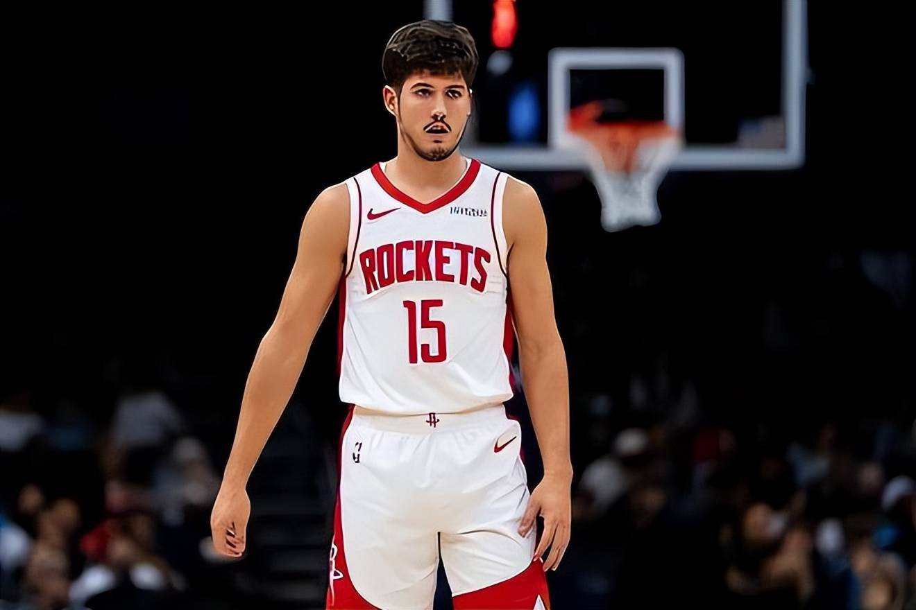 严重不足, 次犯规, 确实是太糟